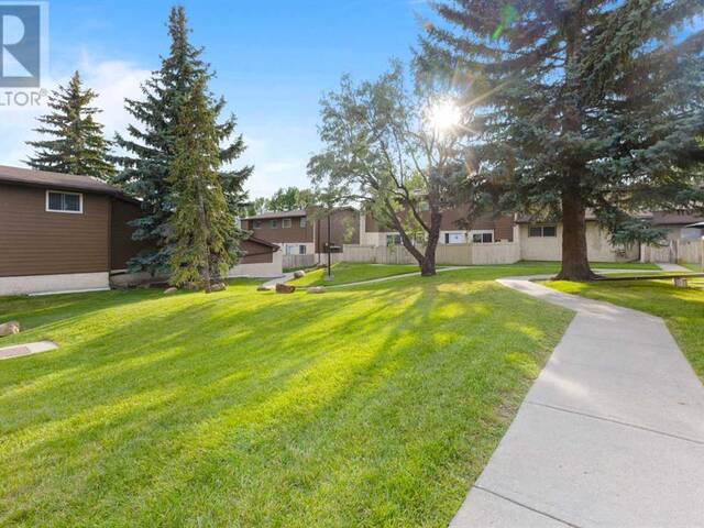 213, 5404 10 Avenue SE Calgary Alberta