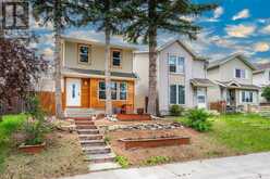 132 Castlegreen Close NE Calgary