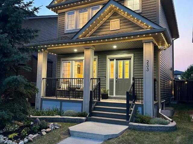 233 Evansdale Landing NW Calgary Alberta