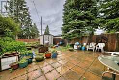 7918 33 Avenue NW Calgary