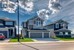 628 West Lakeview Dr Drive Chestermere