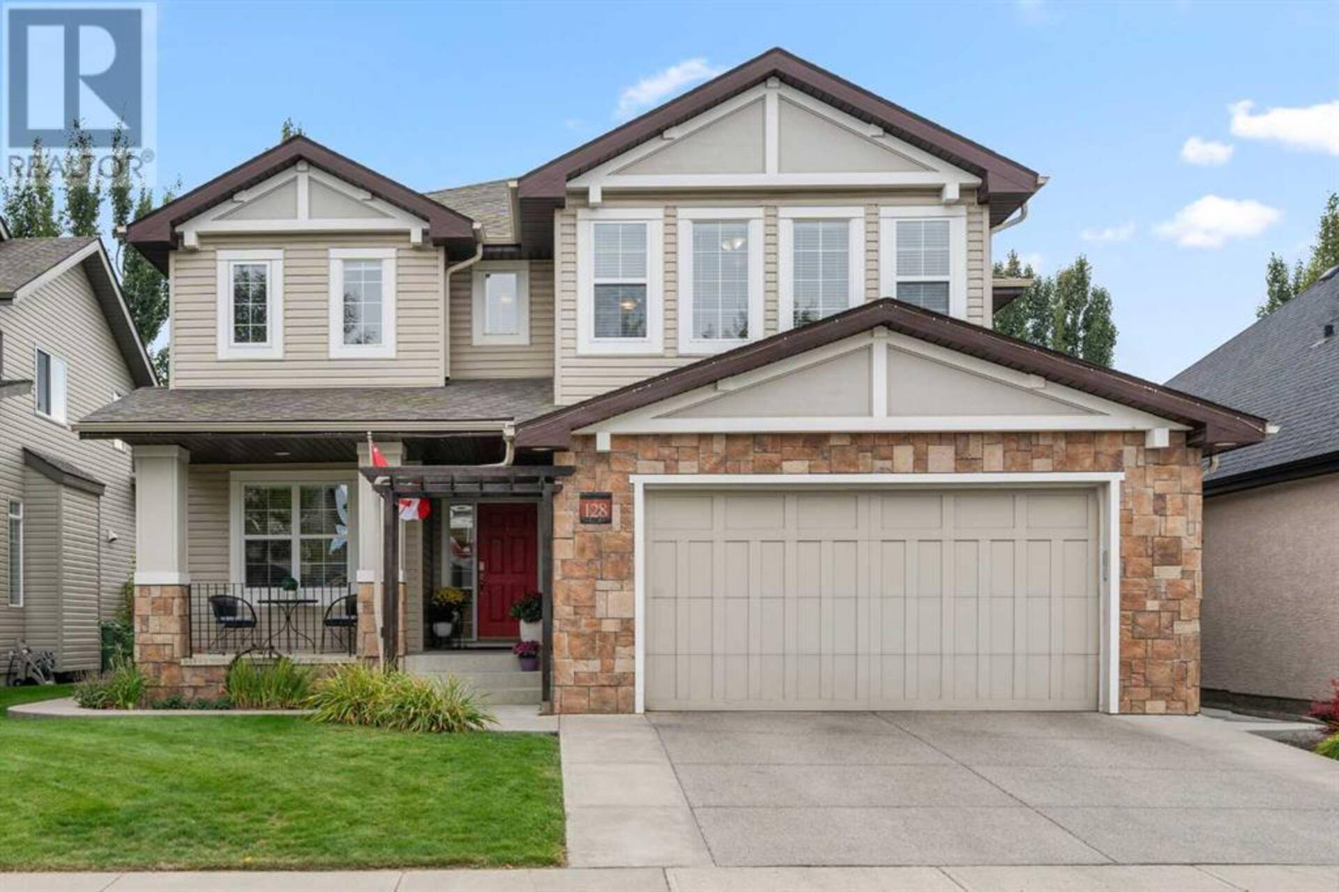 128 Elgin Estates Hill SE Calgary