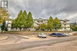 101, 7 Somervale View SW Calgary