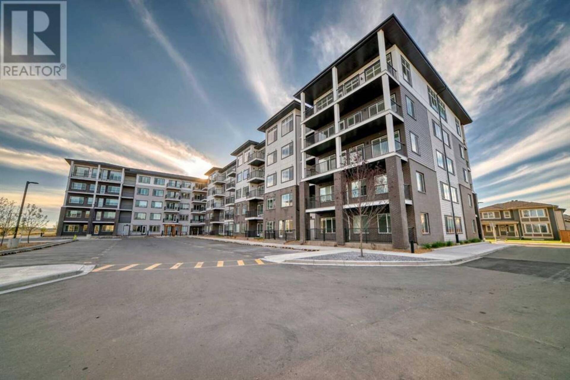 1507, 395 Skyview Parkway NE Calgary