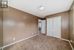 296 OAKMERE CLOSE Chestermere