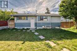 2522 10 Avenue SE Calgary