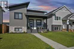 11 Ian Way Sylvan Lake