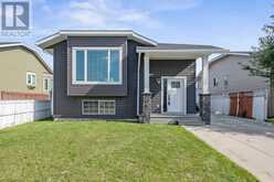 98 Elizabeth Way SE Airdrie