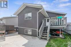 98 Elizabeth Way SE Airdrie