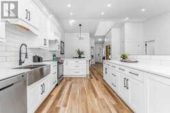 119 Gladstone Gardens SW Calgary