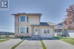 186 Martinglen Way NE Calgary