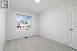 15 Heirloom Boulevard SE Calgary