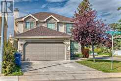 105 Coral Sands Terrace NE Calgary