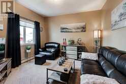 110, 3 PARKLANE Way Strathmore