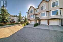 27 sandarac Villas NW Calgary