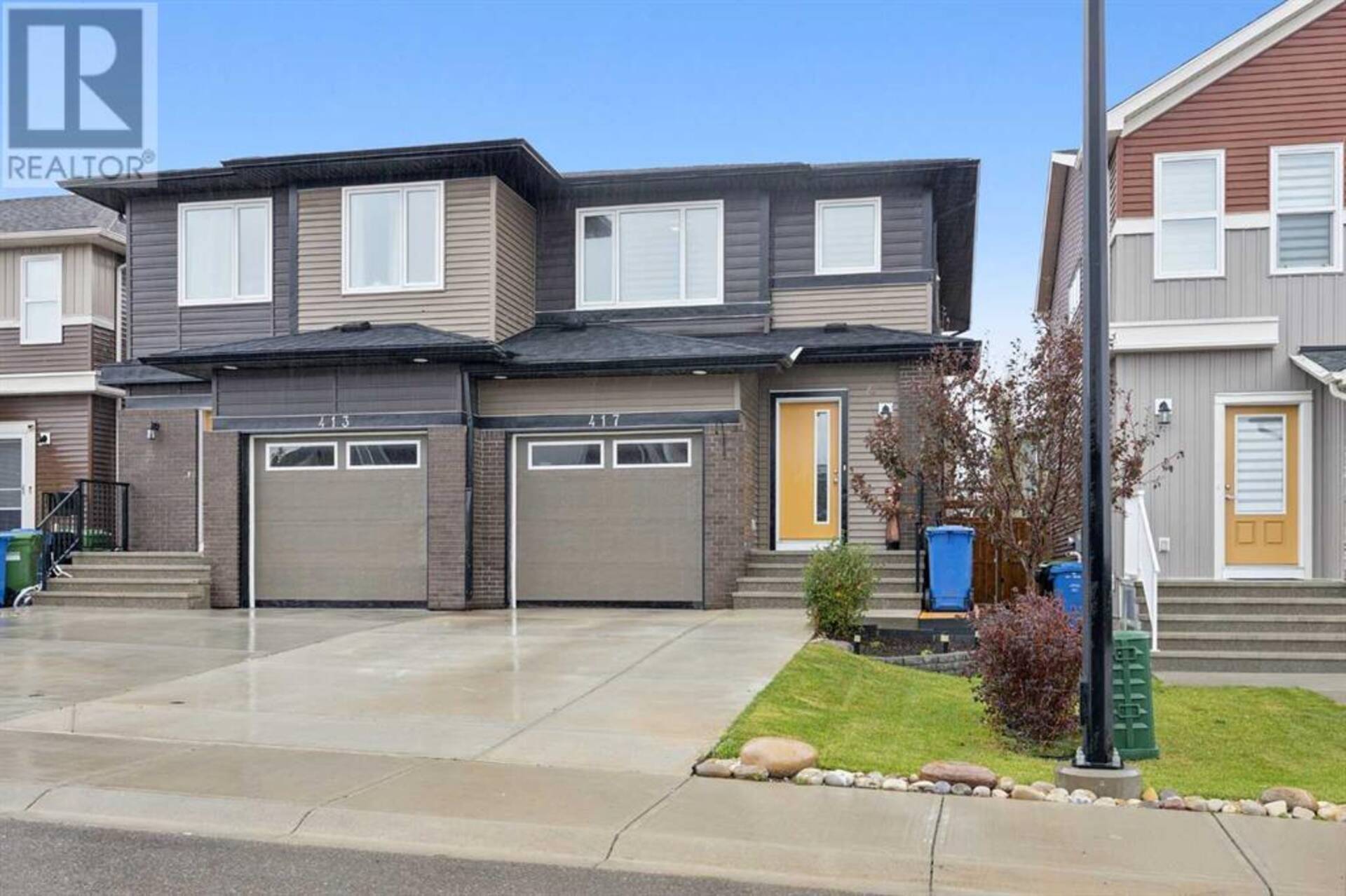 417 Carringvue Avenue NW Calgary