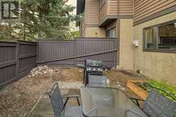 111, 2300 Oakmoor Drive SW Calgary