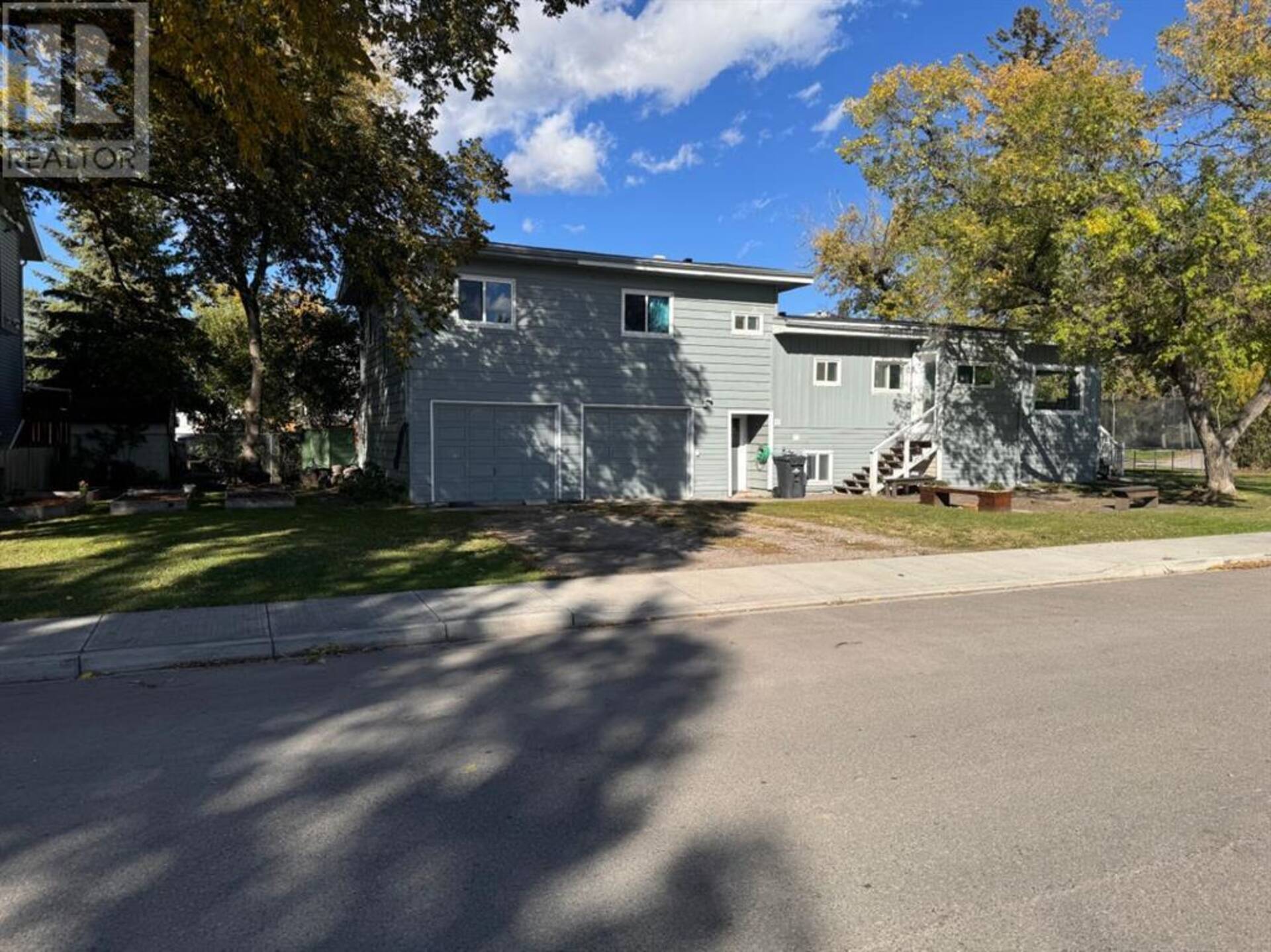 419 2nd Street SE High River