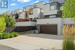 2136 28 Avenue SW Calgary