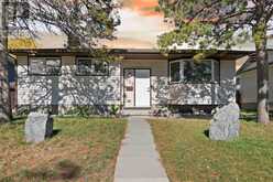 535 Penworth Way SE Calgary