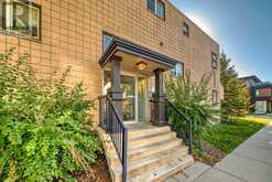 8, 810 2 Street NE Calgary