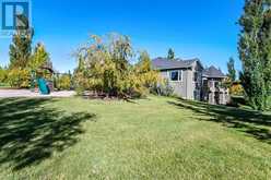 9 Silvertip Drive Rural Foothills