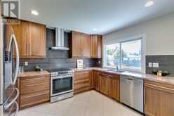 307 Simons Road NW Calgary