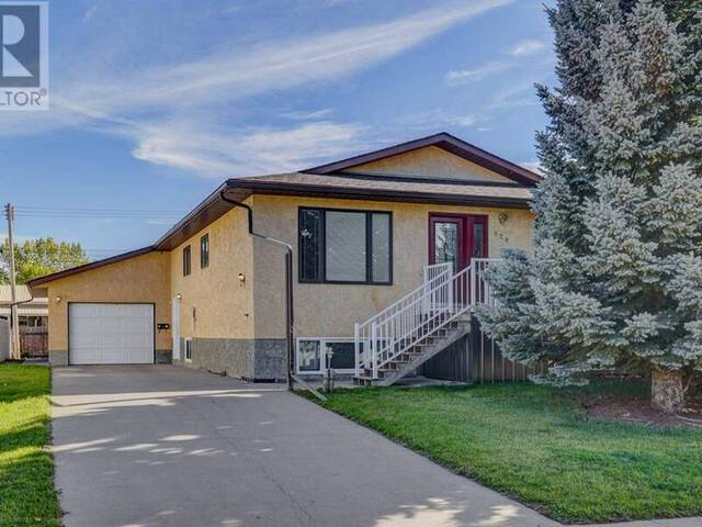 529 2 Street N Vulcan Alberta