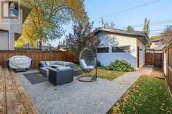 1922 46 Avenue SW Calgary