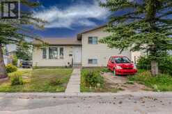 144 castleridge road NE Calgary