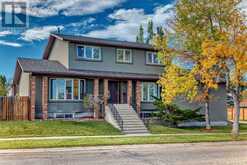 7 Berkshire Road NW Calgary