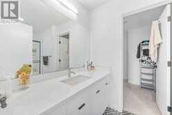 215 Creekstone Way SW Calgary