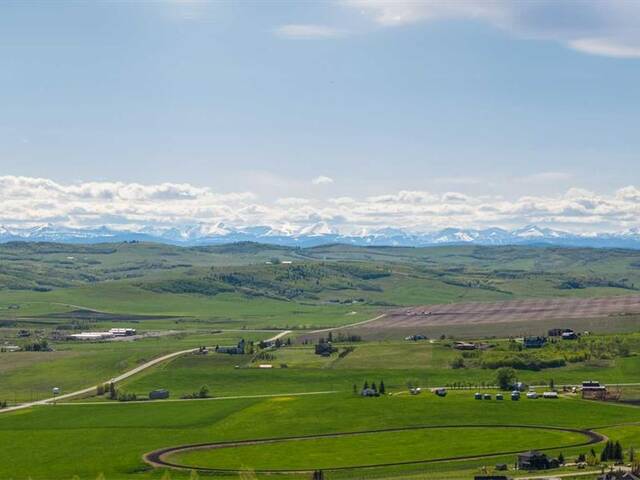 200, 80054 226 Avenue W Rural Foothills Alberta