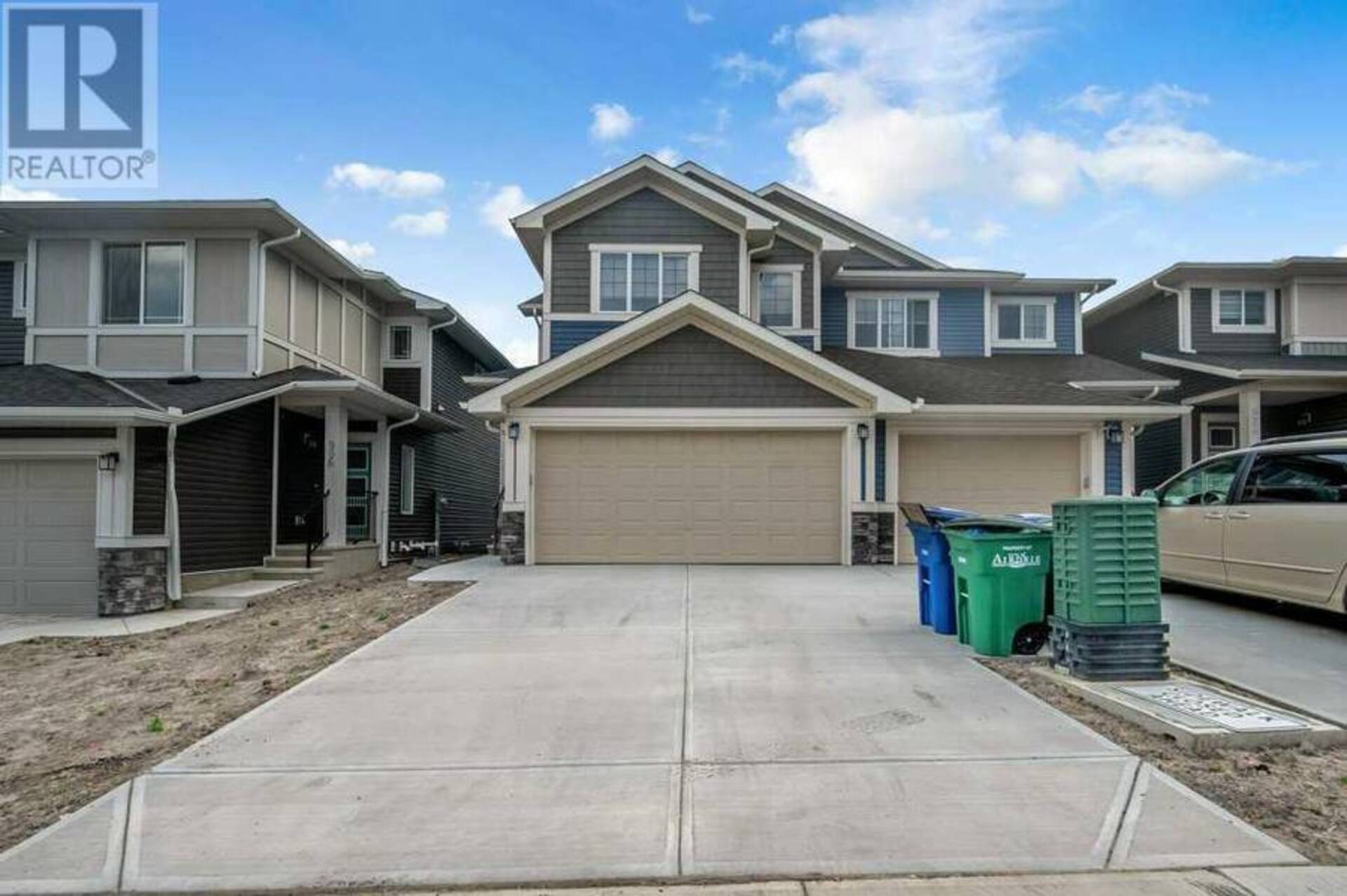 982 bayview Rise SW Airdrie