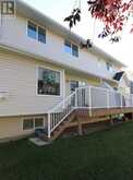 42, 567 Edmonton Trail NE Airdrie