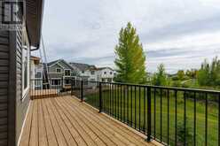 203 Silver Spruce Grove SW Calgary