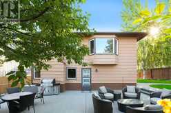 11 Oakmount Way SW Calgary