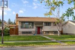 4704 Whitehorn Drive NE Calgary