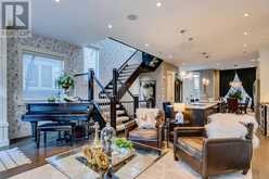 423 23 Avenue NW Calgary