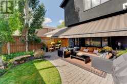 423 23 Avenue NW Calgary