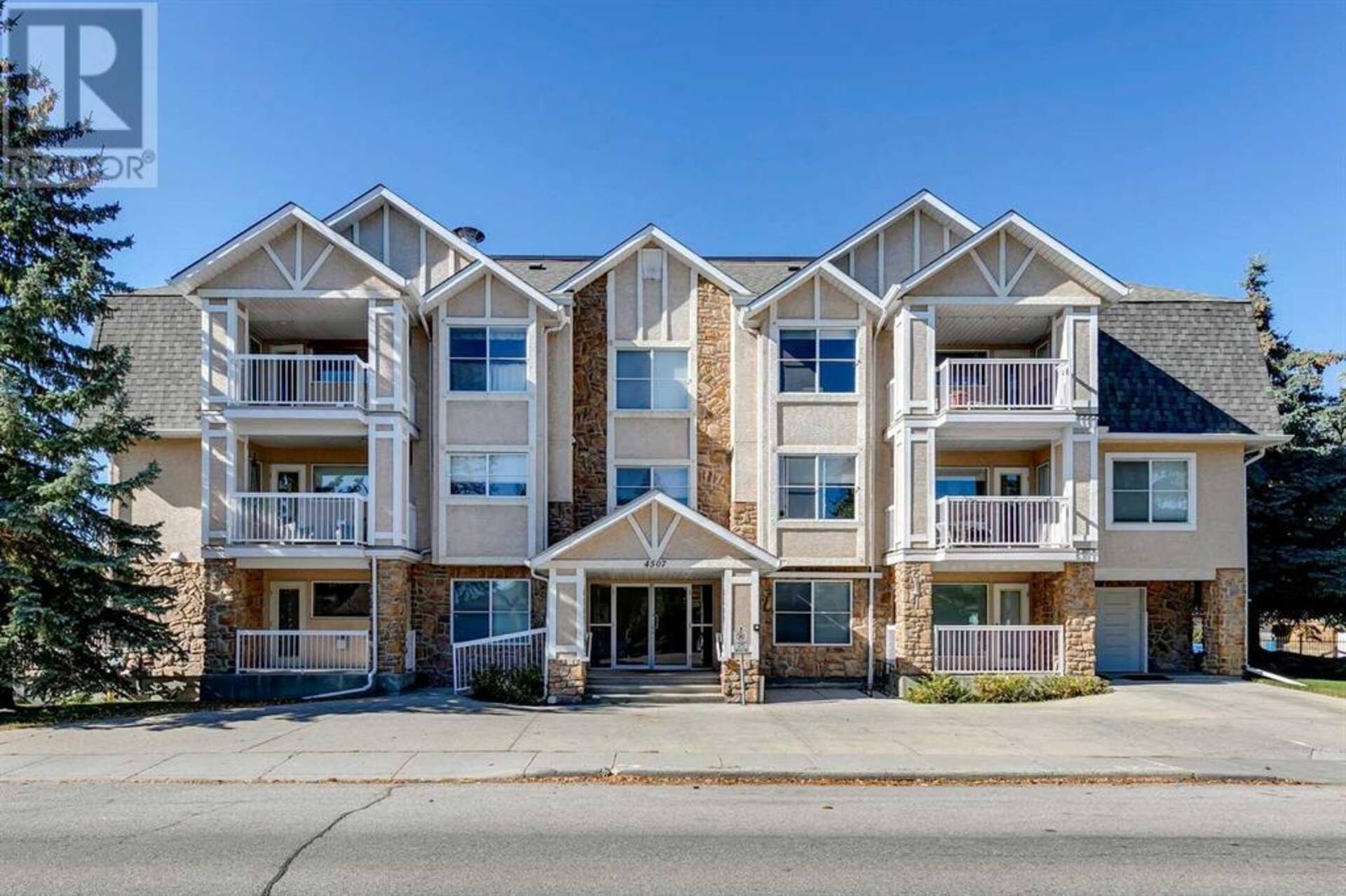 311, 4507 45 Street SW Calgary