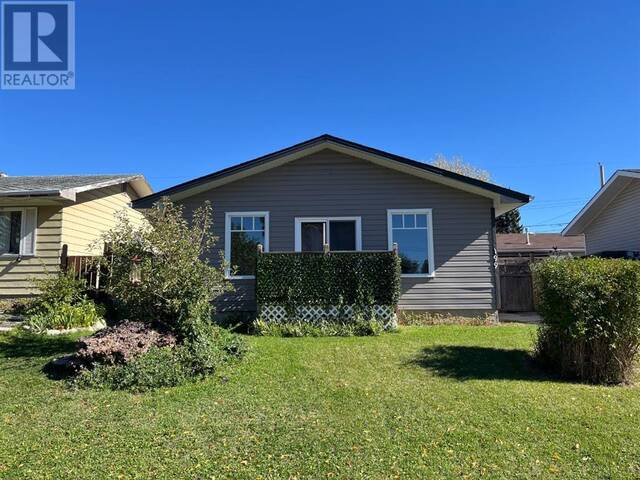 199 Penmeadows Close SE Calgary Alberta