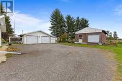 1379 Township Road 312 A Rural Mountain View