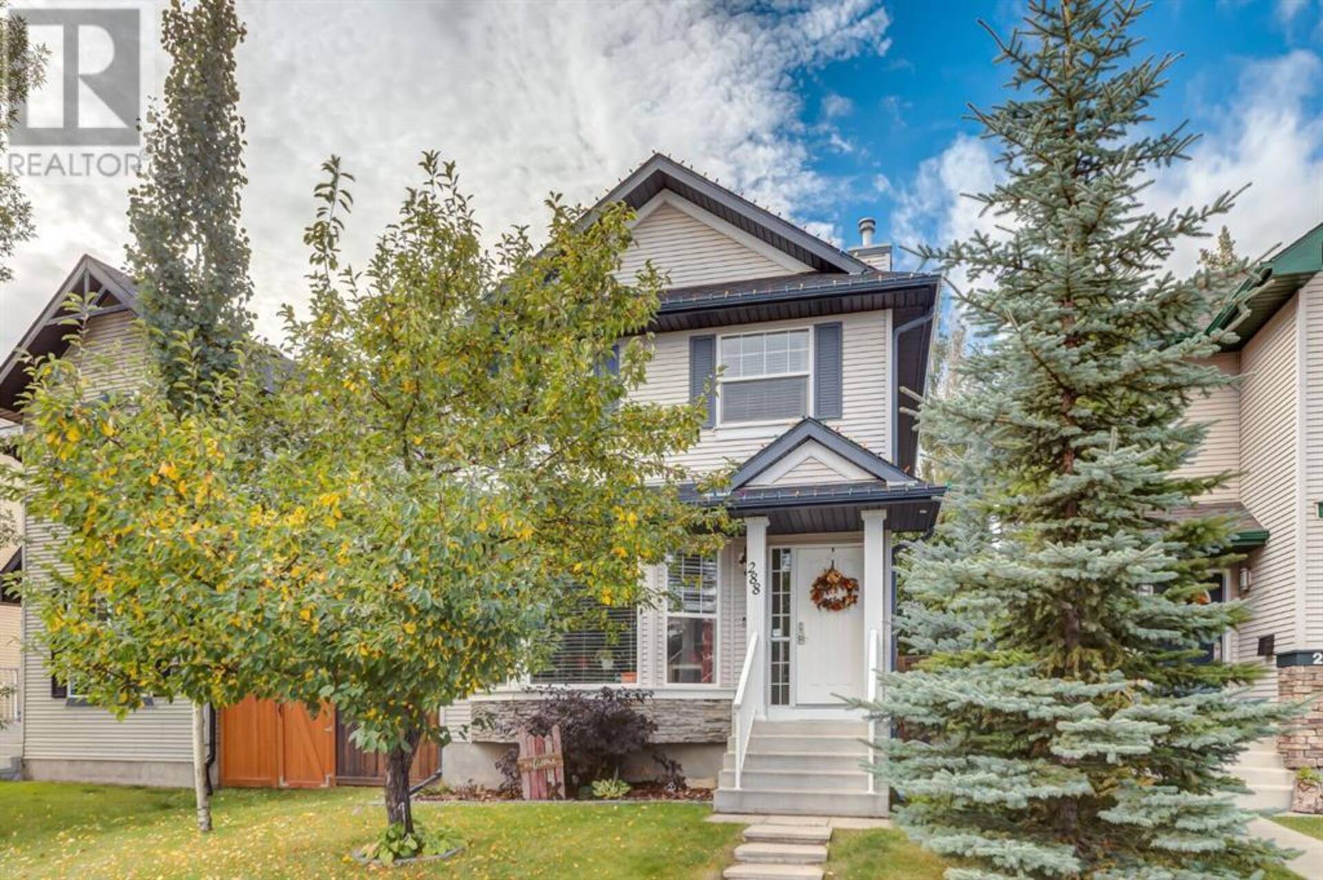 288 Cramond Close SE Calgary