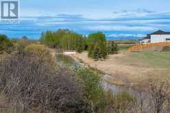 1723 10 Street SE High River