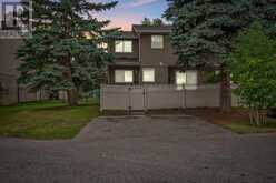 15, 5520 1 Avenue SE Calgary