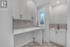 10 Straddock Bay SW Calgary