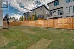 10 Straddock Bay SW Calgary