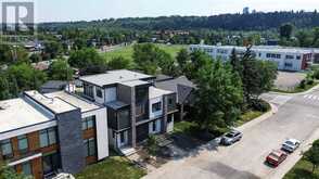 912 32 Street NW Calgary