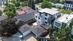 912 32 Street NW Calgary